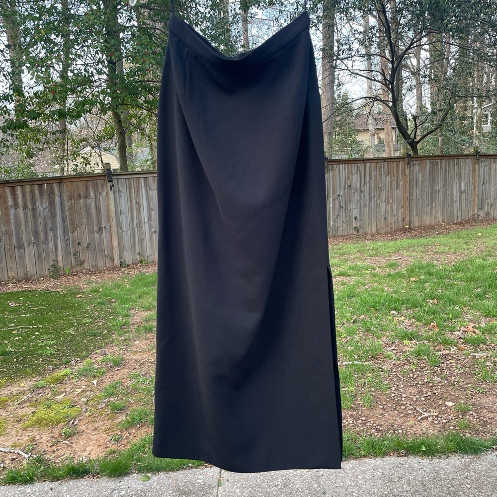 90’s Worthington black size8 long pencil skirt